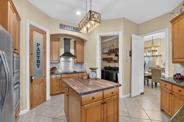 6839 Houlton Circle, Greenacres, FL 33467