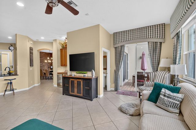 6839 Houlton Circle, Greenacres, FL 33467