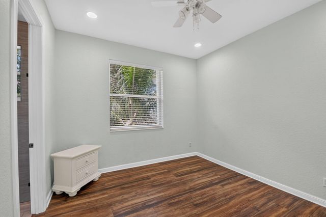 6839 Houlton Circle, Greenacres, FL 33467