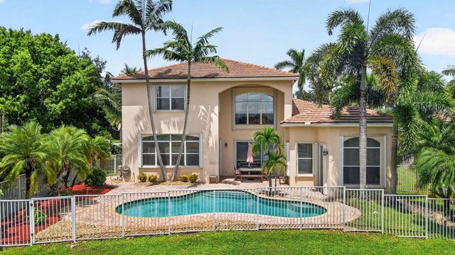 6839 Houlton Circle, Greenacres, FL 33467