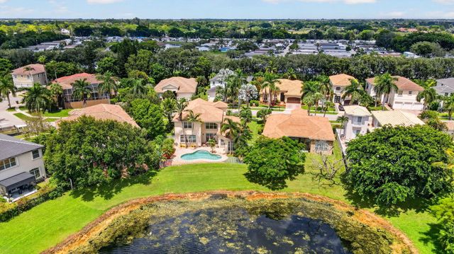 6839 Houlton Circle, Greenacres, FL 33467