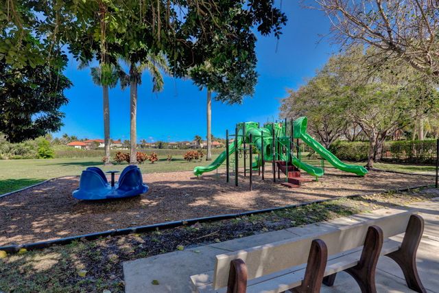 6839 Houlton Circle, Greenacres, FL 33467