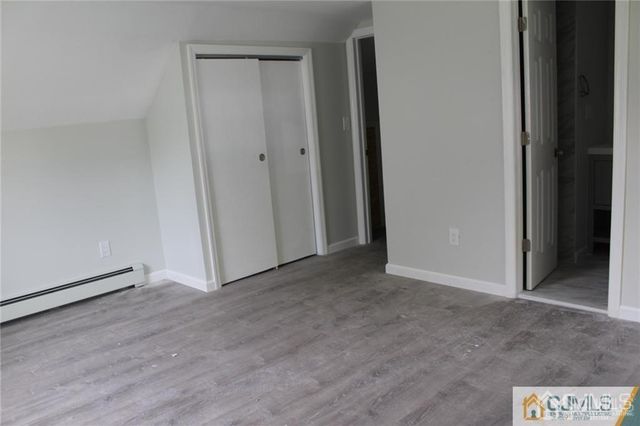 65 Washington Avenue, Iselin, NJ 08830