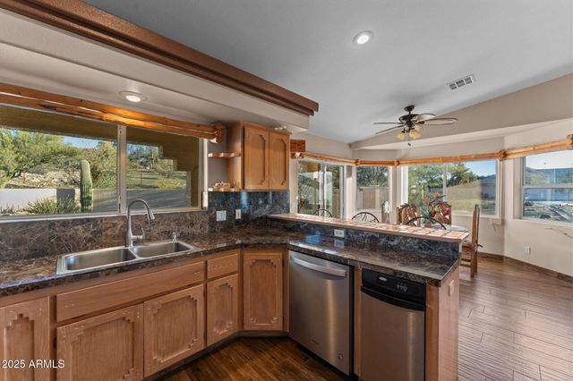 32822 Homestead Drive, Wickenburg, AZ 85390