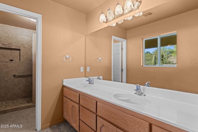 32822 Homestead Drive, Wickenburg, AZ 85390