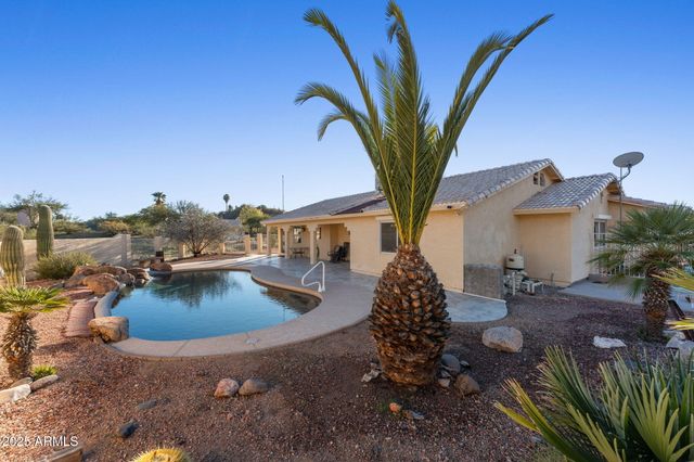 32822 Homestead Drive, Wickenburg, AZ 85390