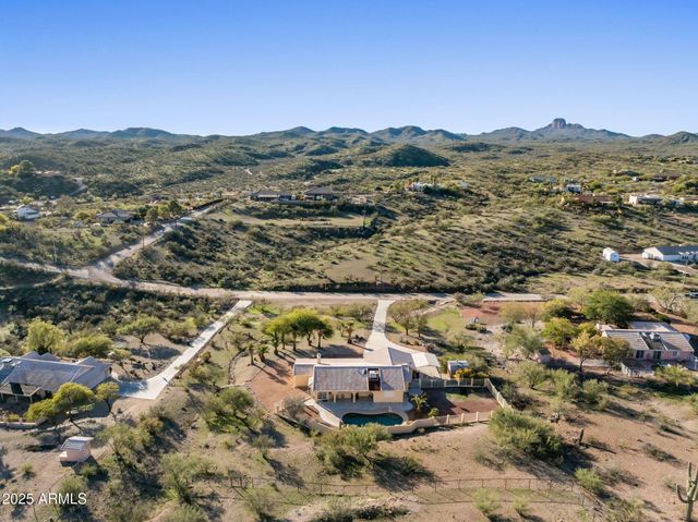 32822 Homestead Drive, Wickenburg, AZ 85390