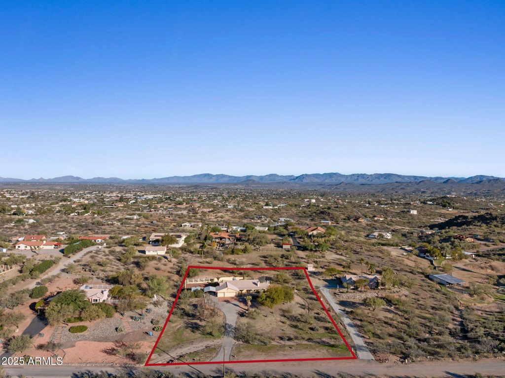 32822 Homestead Drive, Wickenburg, AZ 85390