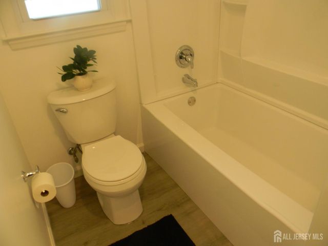 27 Violet Terrace, Milltown, NJ 08850