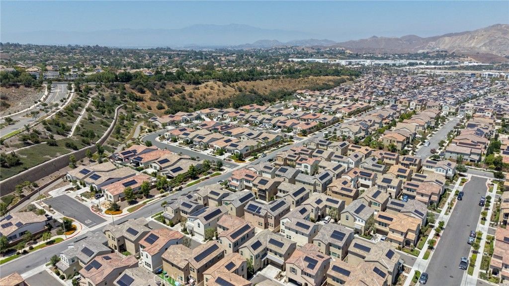 Image 53 of property listing at 4231 Adishian, Corona, CA 92883