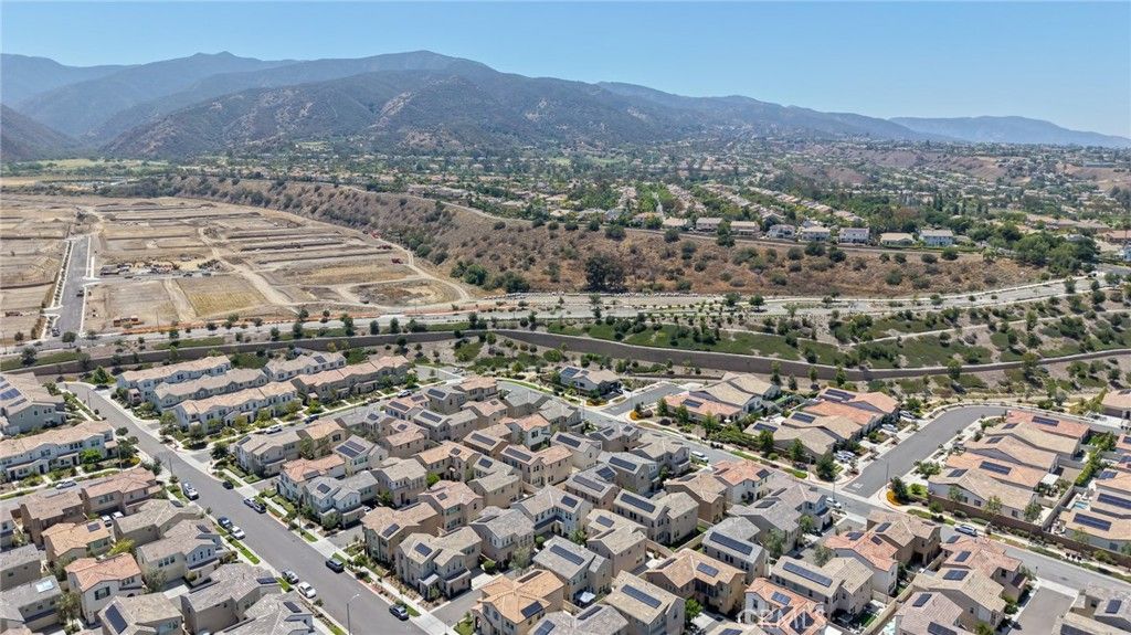 Image 54 of property listing at 4231 Adishian, Corona, CA 92883