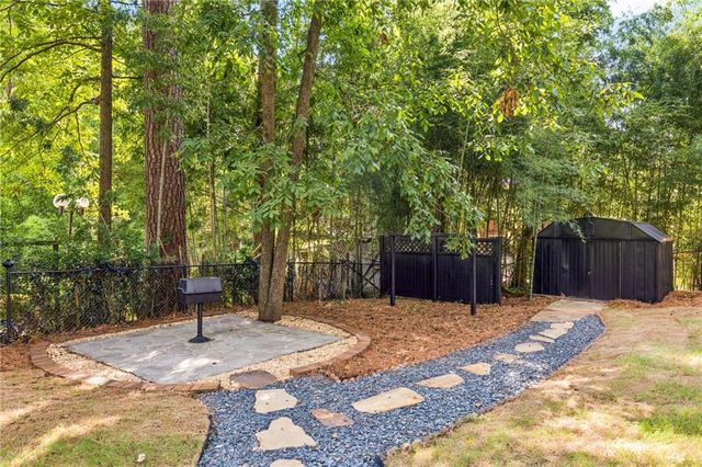 1896 Fisher Trail NE, Atlanta, GA 30345