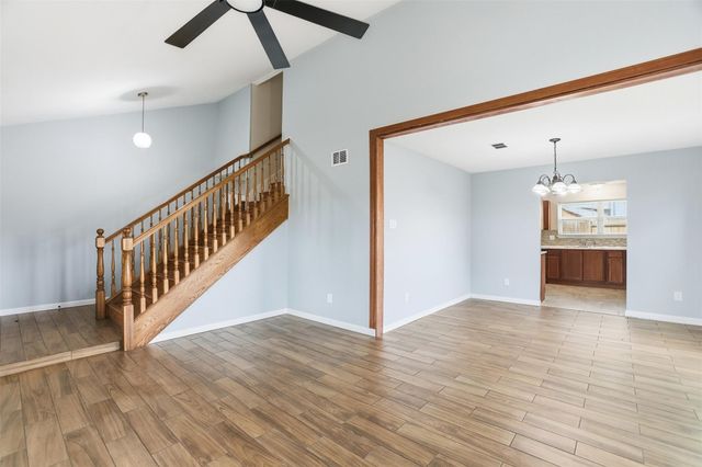 7235 Battle Hills Drive, Houston, TX 77040