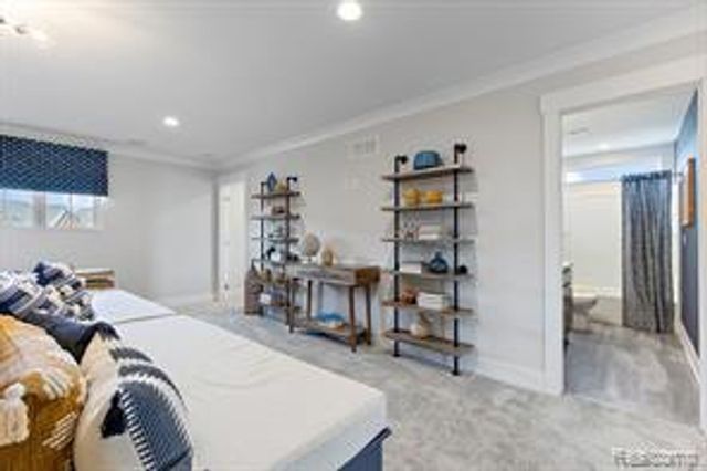 1940 Elizabeth Lane, Ypsilanti, MI 48198