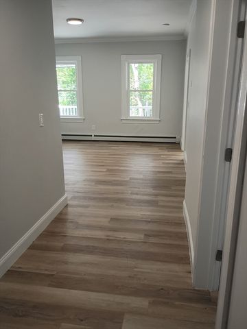 7 Cliff St 1, Attleboro, MA 02703