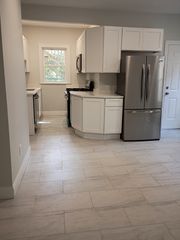 7 Cliff St 1, Attleboro, MA 02703