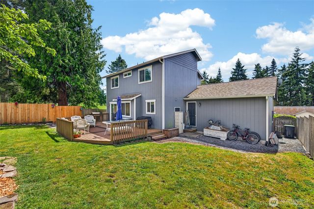 1293 Halsey Drive, Coupeville, WA 98239