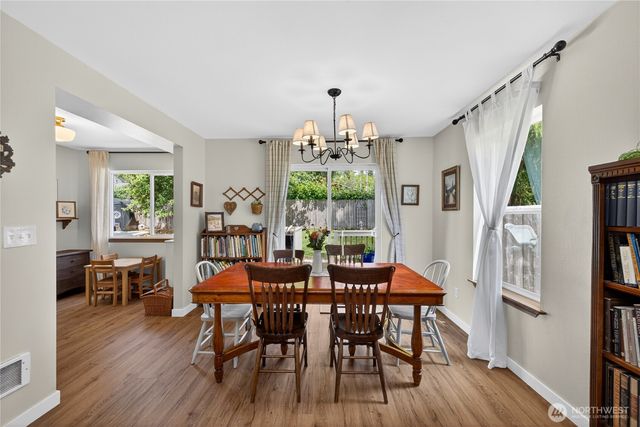1293 Halsey Drive, Coupeville, WA 98239