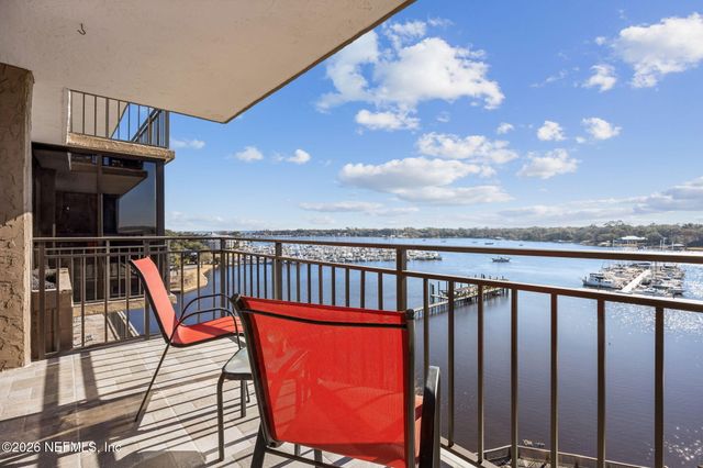 4401 LAKESIDE Drive 804, Jacksonville, FL 32210