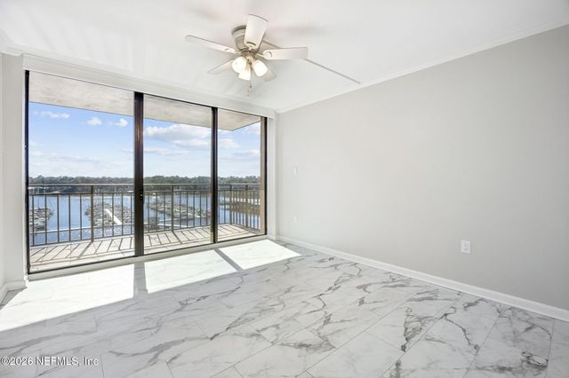 4401 LAKESIDE Drive 804, Jacksonville, FL 32210