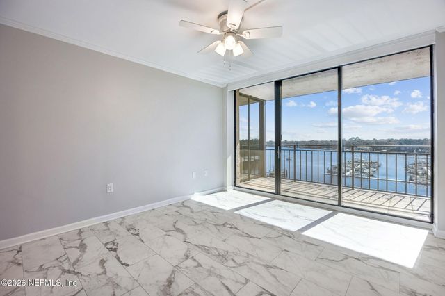 4401 LAKESIDE Drive 804, Jacksonville, FL 32210