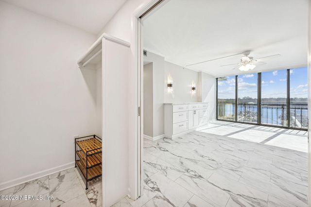 4401 LAKESIDE Drive 804, Jacksonville, FL 32210