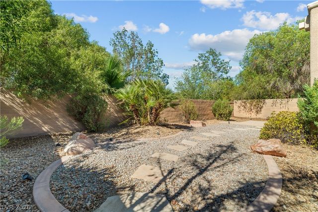 10 Chatmoss Road, Henderson, NV 89052