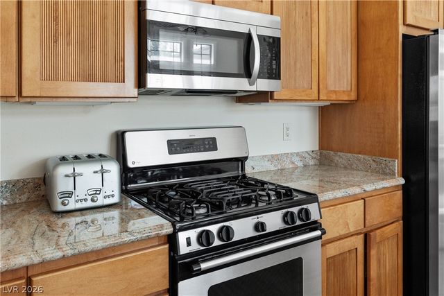 10 Chatmoss Road, Henderson, NV 89052