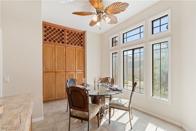 10 Chatmoss Road, Henderson, NV 89052