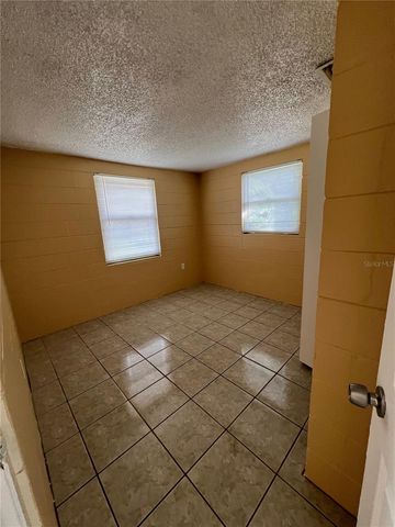 3007 14TH ST E, Bradenton, FL 34208