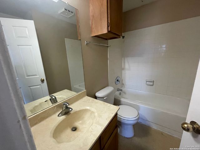 11610 Vance Jackson Rd Apt 978, San Antonio, TX 78230