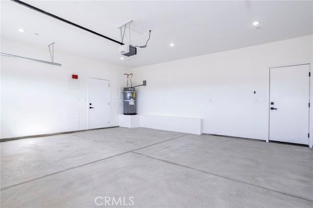 8413 Viburnum Avenue, California City, CA 93505