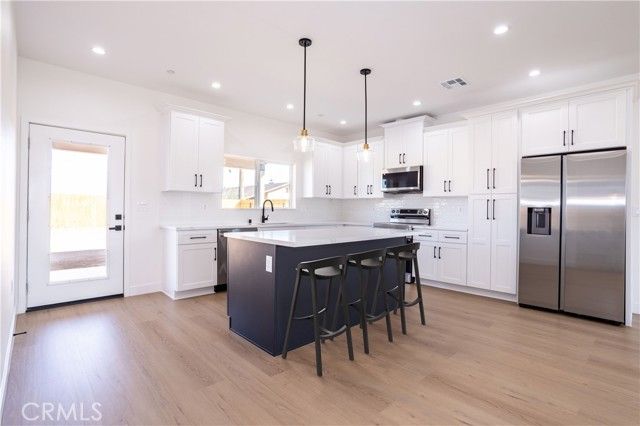 8413 Viburnum Avenue, California City, CA 93505