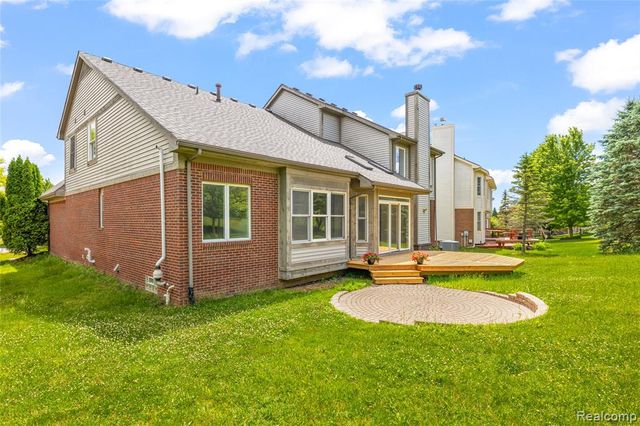 17023 Courville Drive, Northville, MI 48168