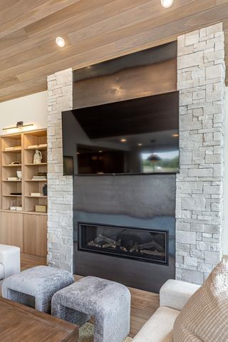 5615 31st Street S, Fargo, ND 58104