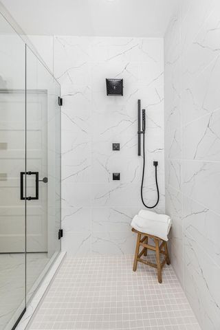 5615 31st Street S, Fargo, ND 58104