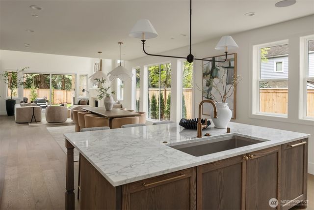 5111 107th Lane NE, Kirkland, WA 98033