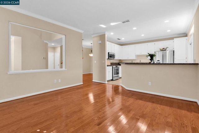 219 Forest Creek Ln, San Ramon, CA 94583