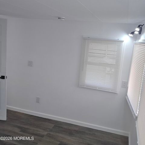 9 Monique Circle, Hazlet, NJ 07730