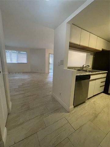 9701 Westview Dr 1424, Coral Springs, FL 33076