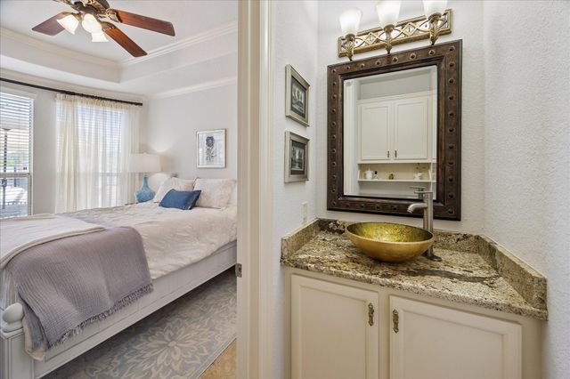 14710 Paradise Oak Drive, Conroe, TX 77356