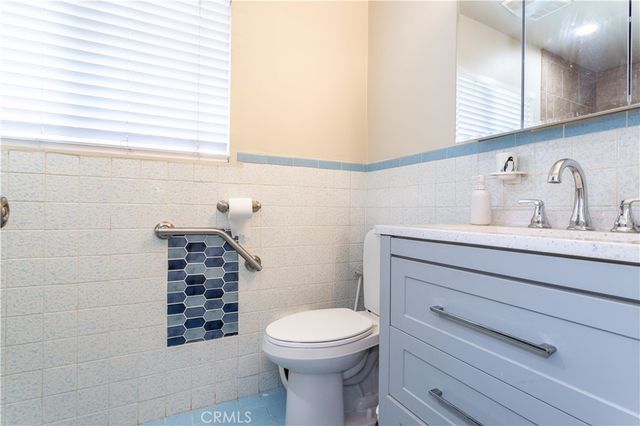 10118 Telfair, Pacoima, CA 91331