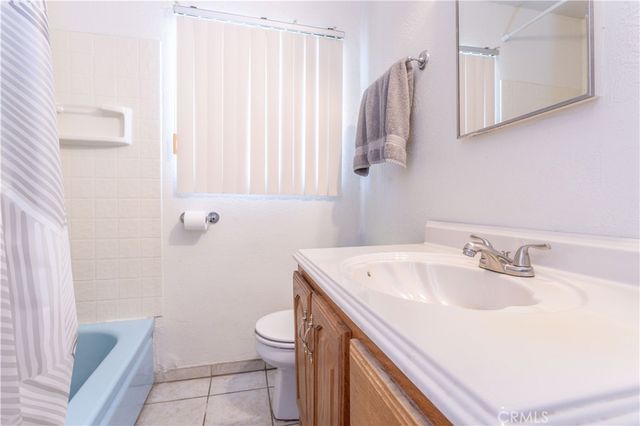 10118 Telfair, Pacoima, CA 91331