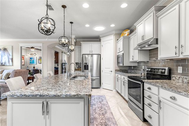 7762 SW 97TH CIRCLE, Ocala, FL 34481