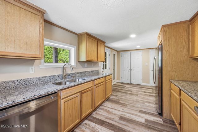 3156 Reservation Road, Aberdeen, NC 28315
