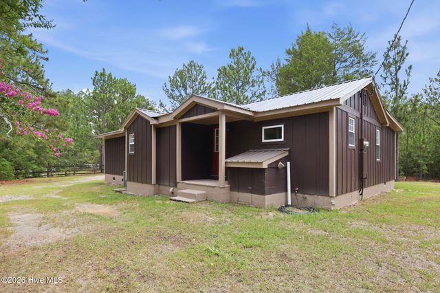 3156 Reservation Road, Aberdeen, NC 28315