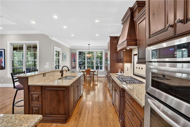 7611 Calmeria Court, Kernersville, NC 27284