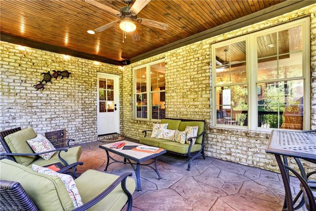 7611 Calmeria Court, Kernersville, NC 27284
