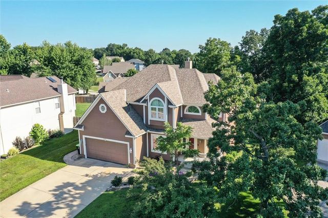 3409 NW Nautical Court, Blue Springs, MO 64015