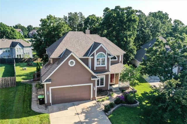 3409 NW Nautical Court, Blue Springs, MO 64015
